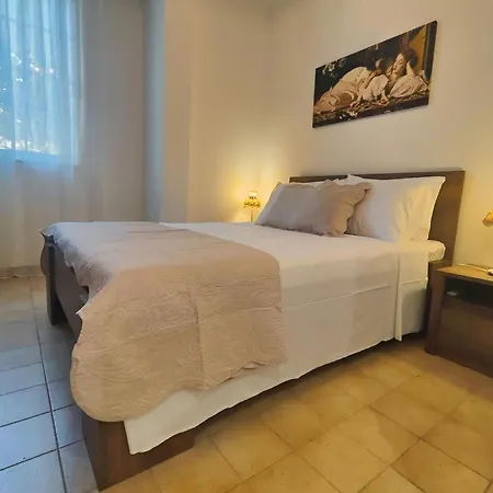 Laurel Lk Near Airport Apartman Kremasztí